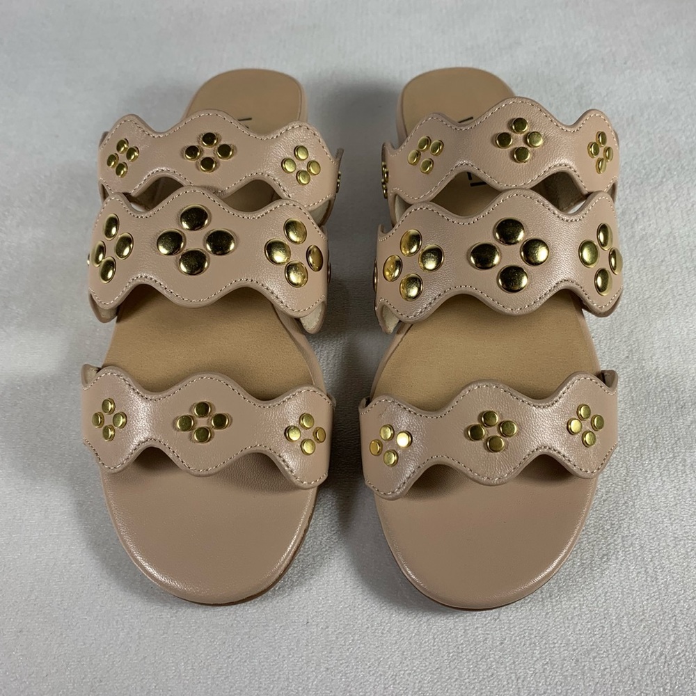 NIB Vaneli Women’s Bumpy Sandal Slip-on Strap Sandal Gold Detail Beige Size 5.5M